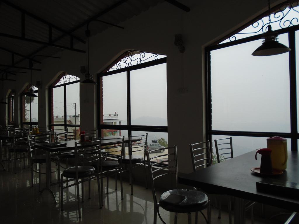 New Dolma Hotel Almora Exterior foto